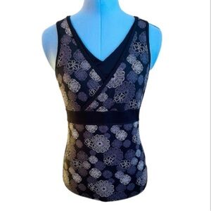 TEK Gear Pattern V Neck Athletic Workout Fitness Tank Top Size M